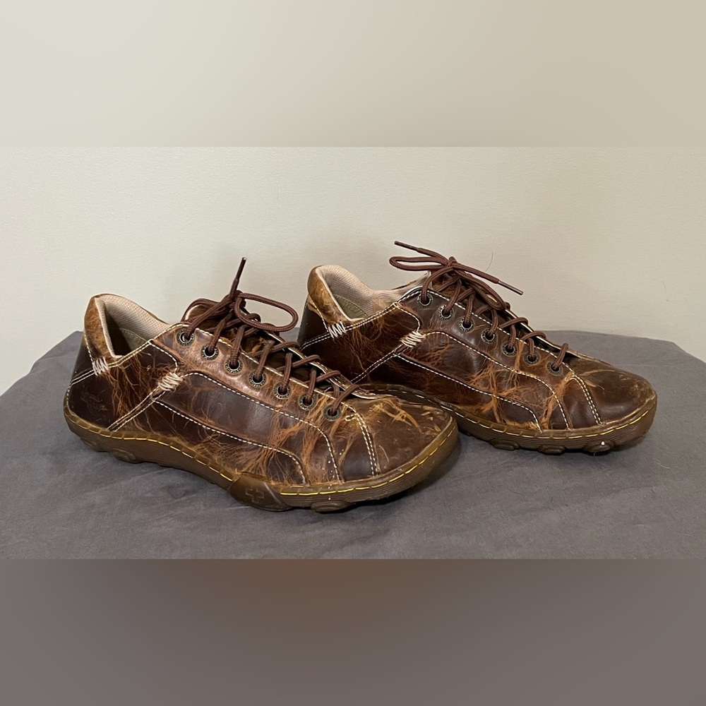 Dr. Marten shoes men’s 11